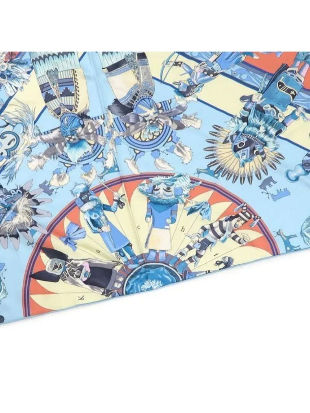 Hermes Triangle Geant Scarf - Picture 2 of 7